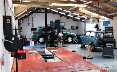 Our excellent new MOT testing area